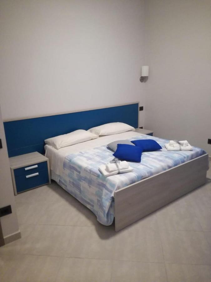 Affittacamere Borgata Marina Roseto Capo Spulico Exteriör bild